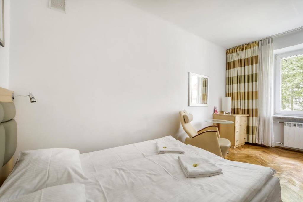 Проживание в семье Mokotow Rooms Obrzeżna by 404 Rooms & Apartments Варшава